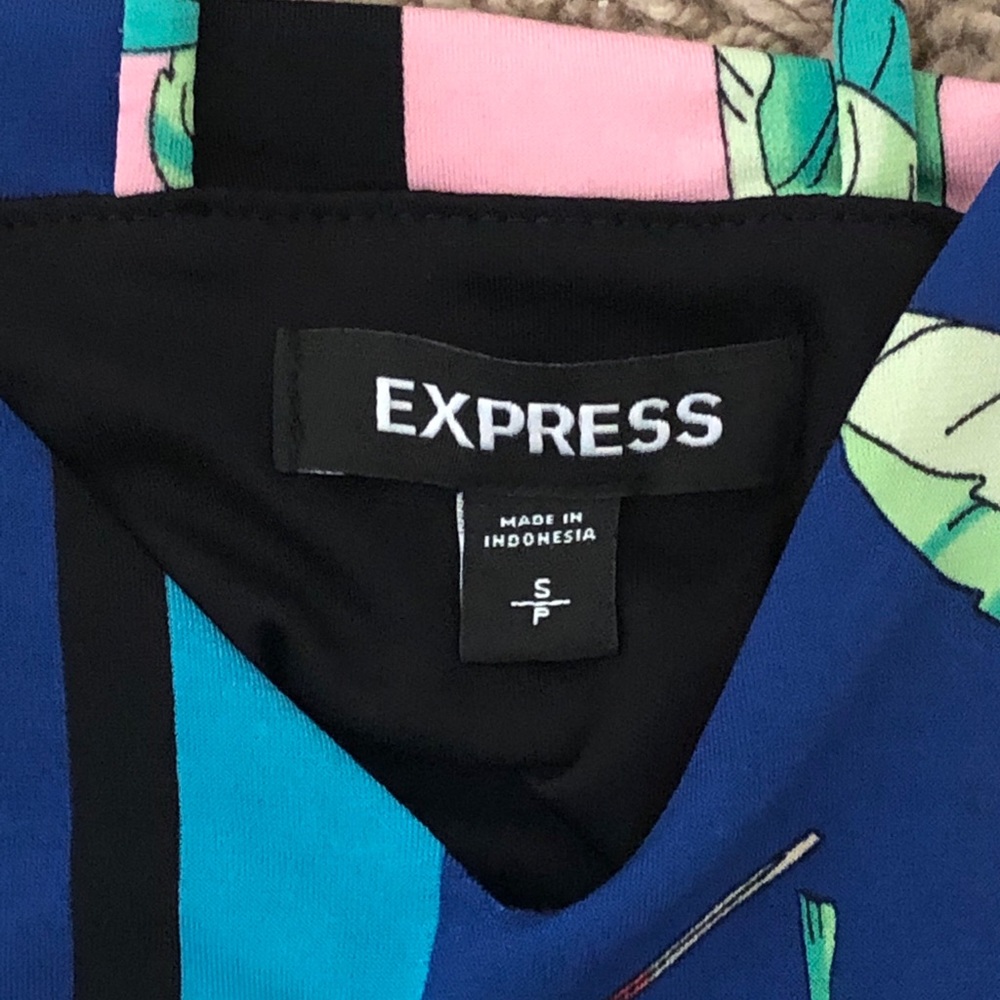 Tropical Express Top - Picture 4 of 5